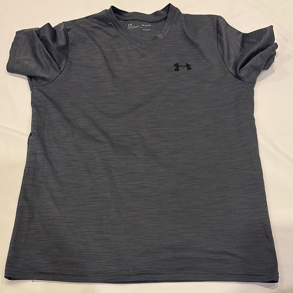 Under Armour Tops - Under Armour Men's Gray T-Shirt